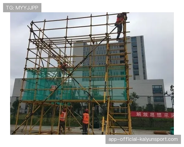 职业比赛中的回防配合解析（415 ）